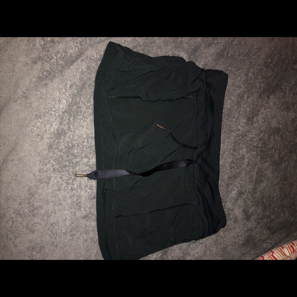 Black Lulemenon Skort